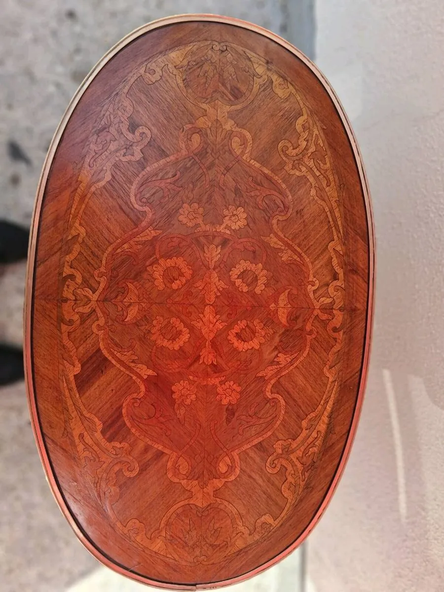 Oval Louis XV French style marquetry side table - Image 3