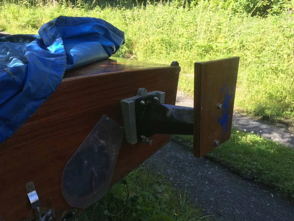 Evinrude twin cylinder 4 h.p. outboard - Image 2