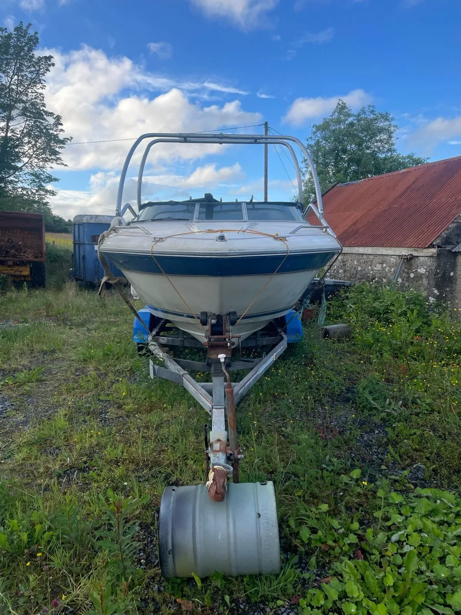 Speed boat - Image 2