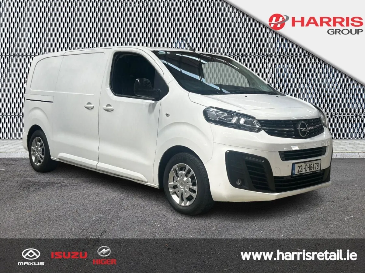 Opel Vivaro Combi L1H1 BEV 100KW with 50KWh Auto - Image 1