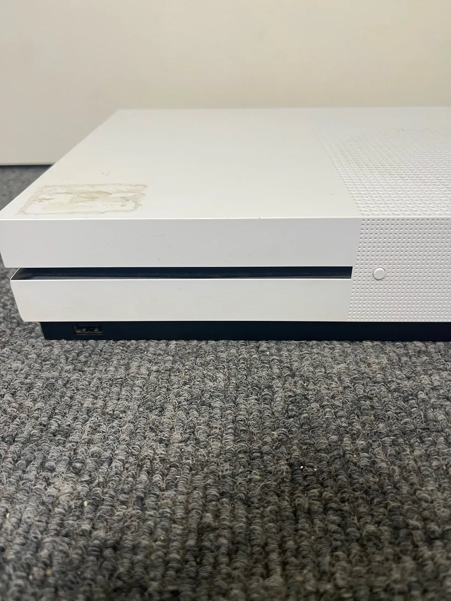 XBox 1 S 1tb Storage - Image 2