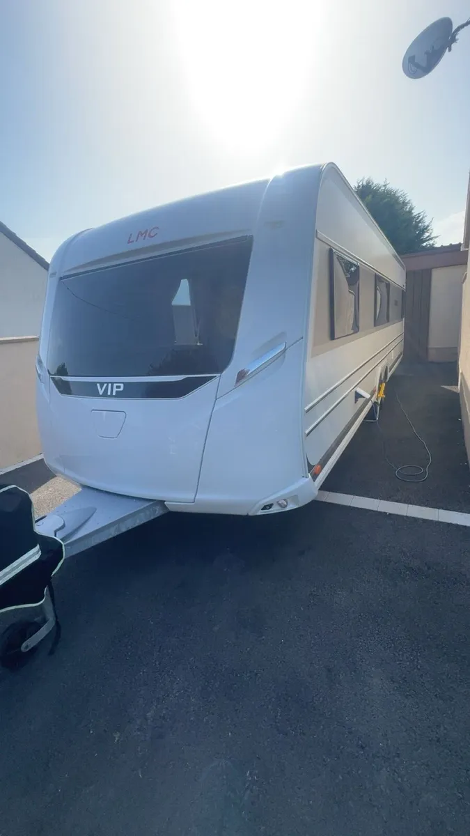 Caravan - Image 2