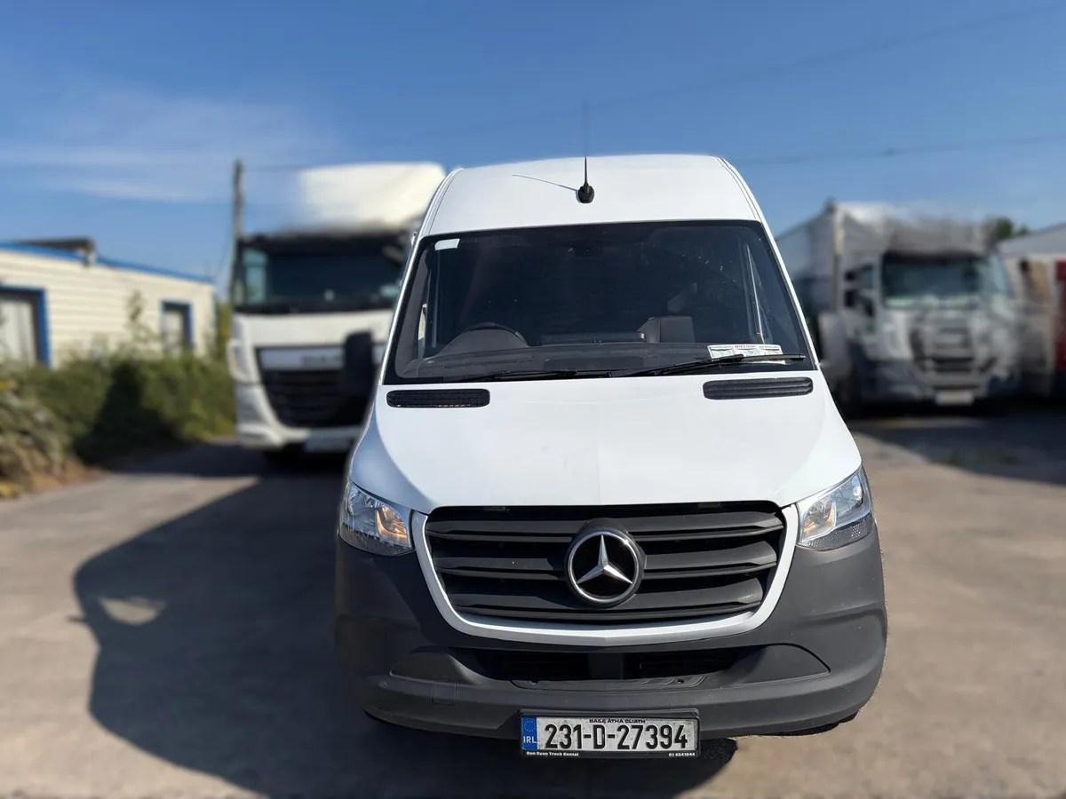 2023 Mercedes-Benz Sprinter LWB - Image 2