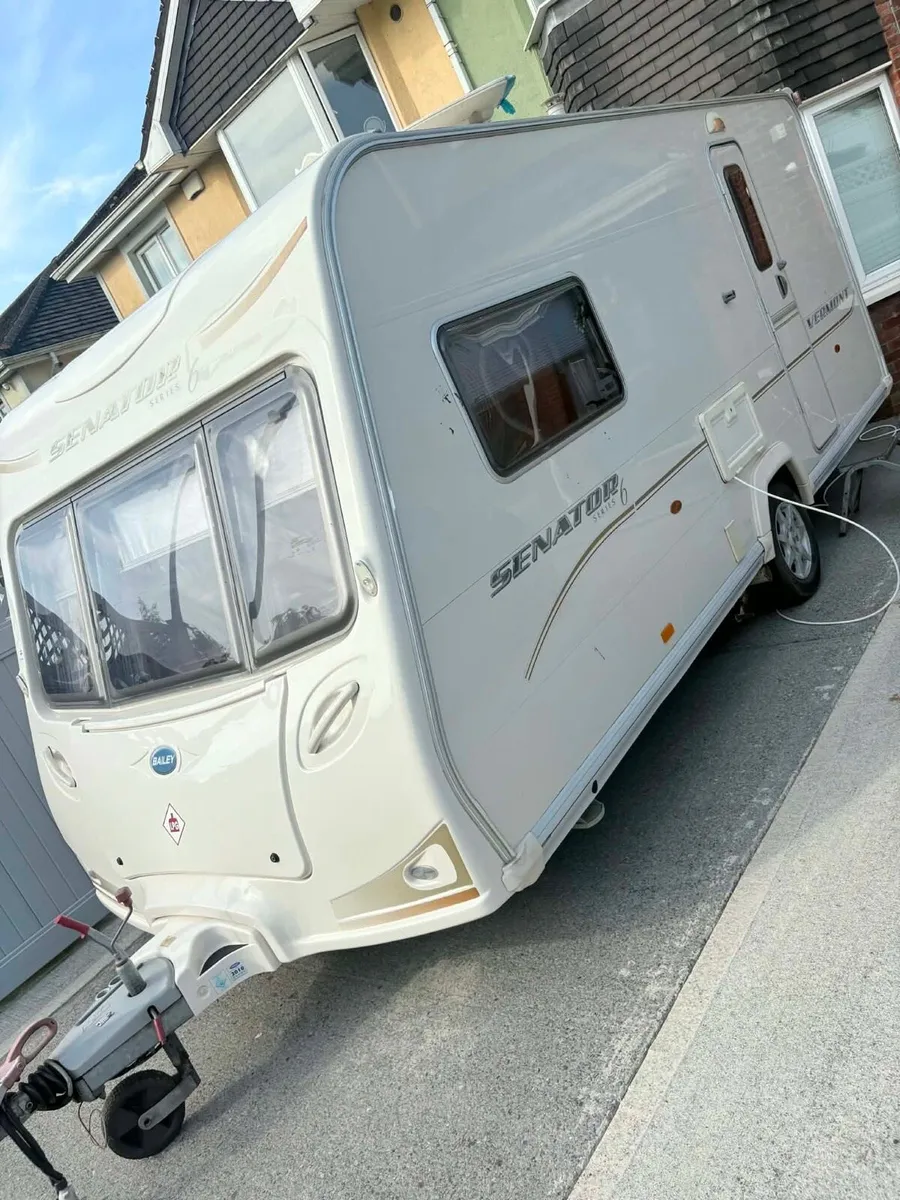 Bailey Pageant Caravan - Image 1