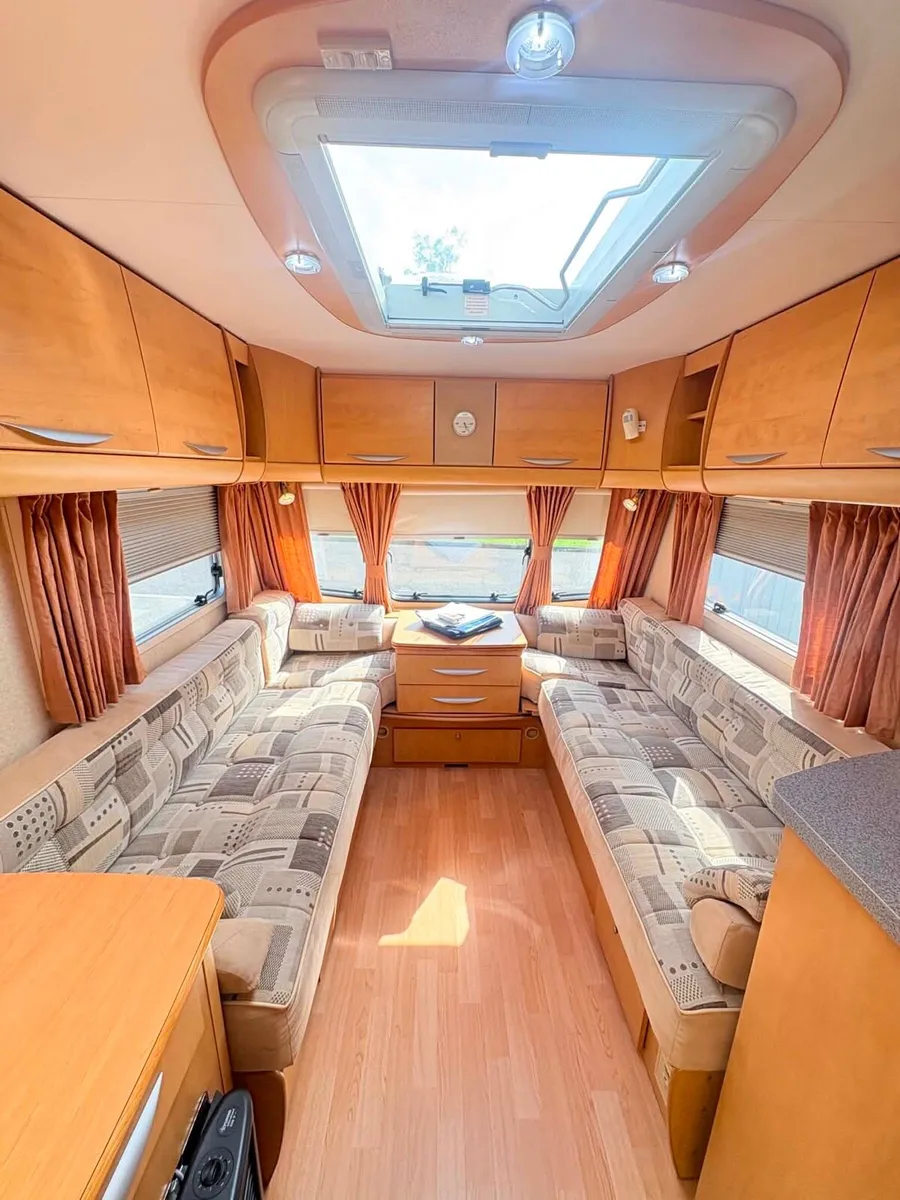 Bailey Pageant Caravan - Image 2