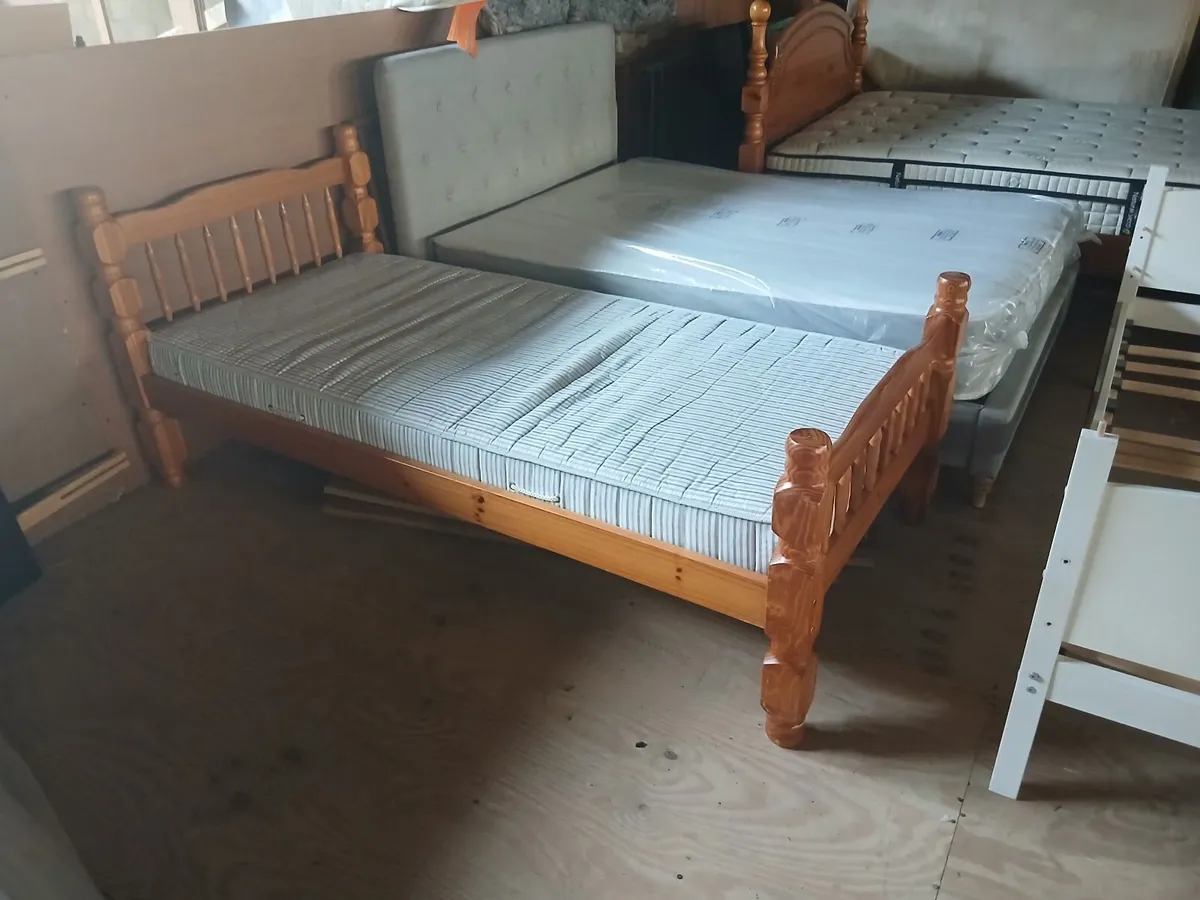 Beds - Image 2