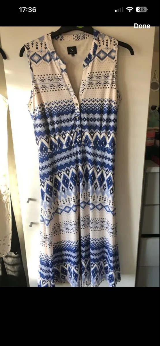 Ladies stunning dress size 12 €10 - Image 1