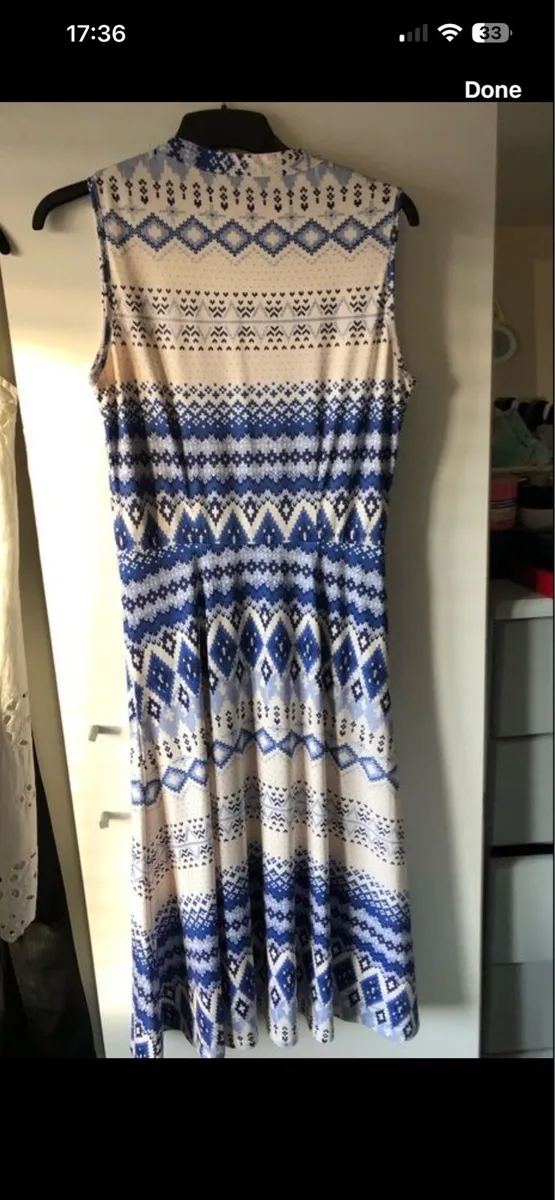 Ladies stunning dress size 12 €10 - Image 2