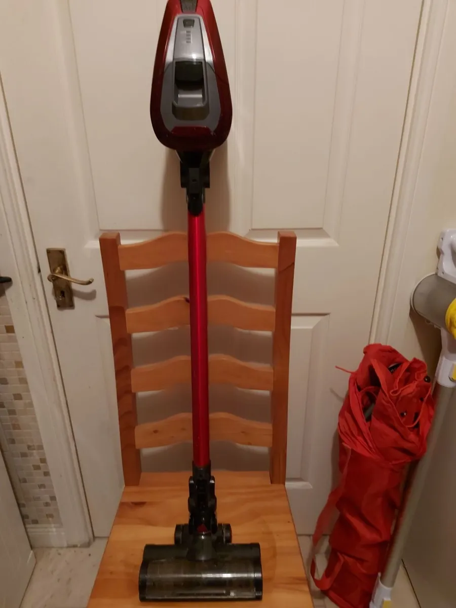 Silvercrest Hoyer Handel vertical vacuum cleaner - Image 2