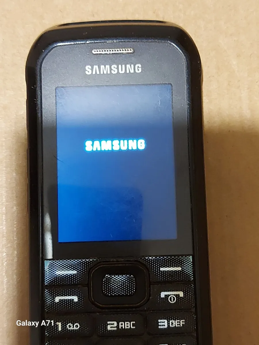 Samsung Mobile, Model SM-B550H, Very good conditio - Image 4