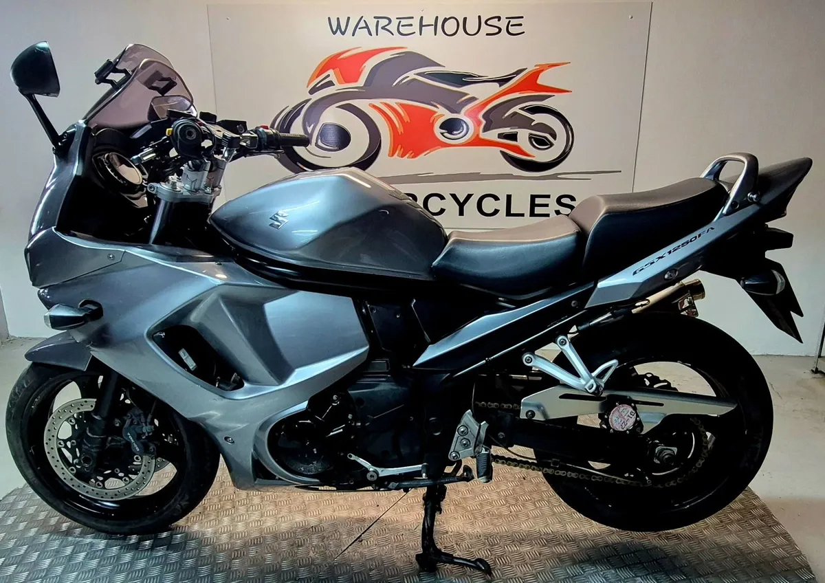 2010 Suzuki Bandit 1250 - Image 3