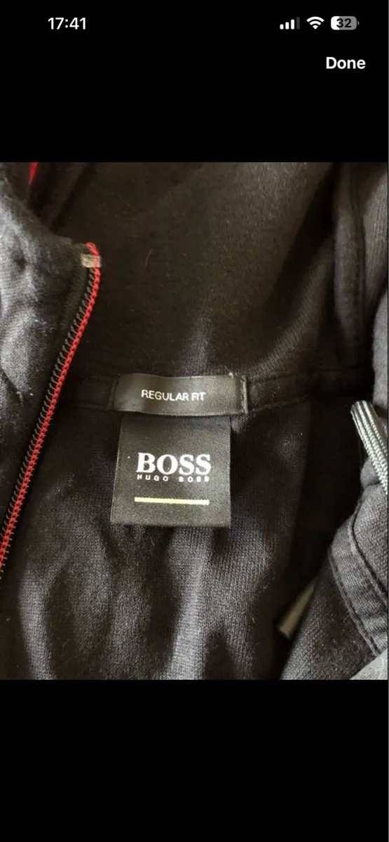 Mens Hugo Boss tracksuit size S €60 - Image 4