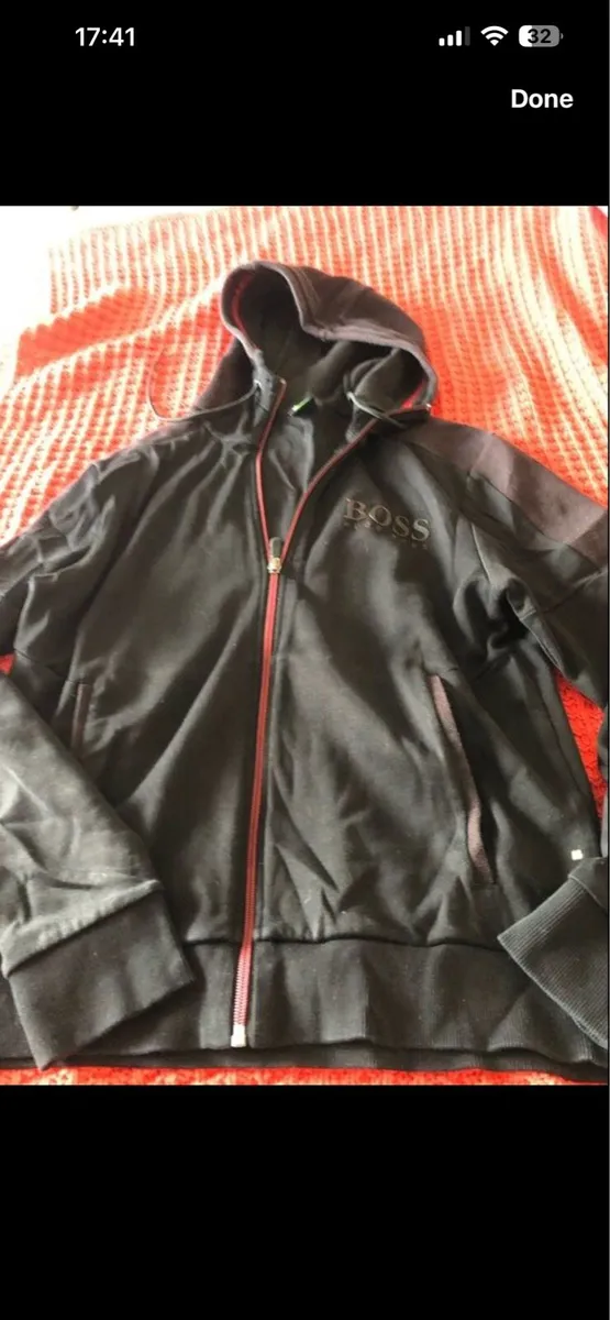 Mens Hugo Boss tracksuit size S €60 - Image 2