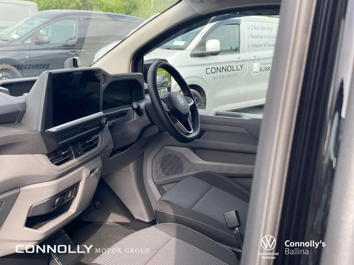 Volkswagen Transporter Highline 30 LWB 2.0TDi 150b - Image 4