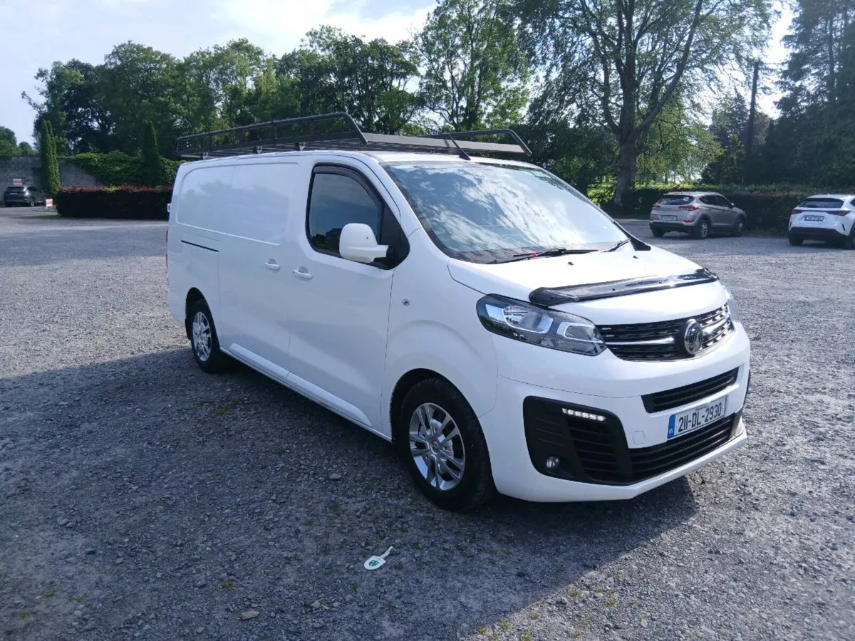 Van - Image 4