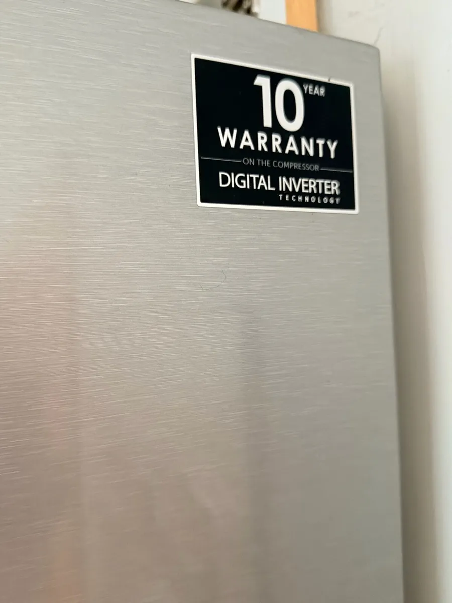 Samsung fridge - Image 3