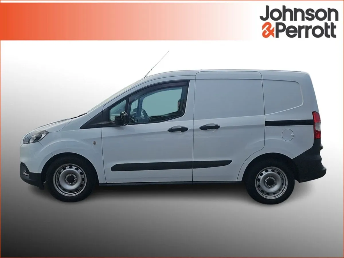 Ford Transit Courier - Image 3