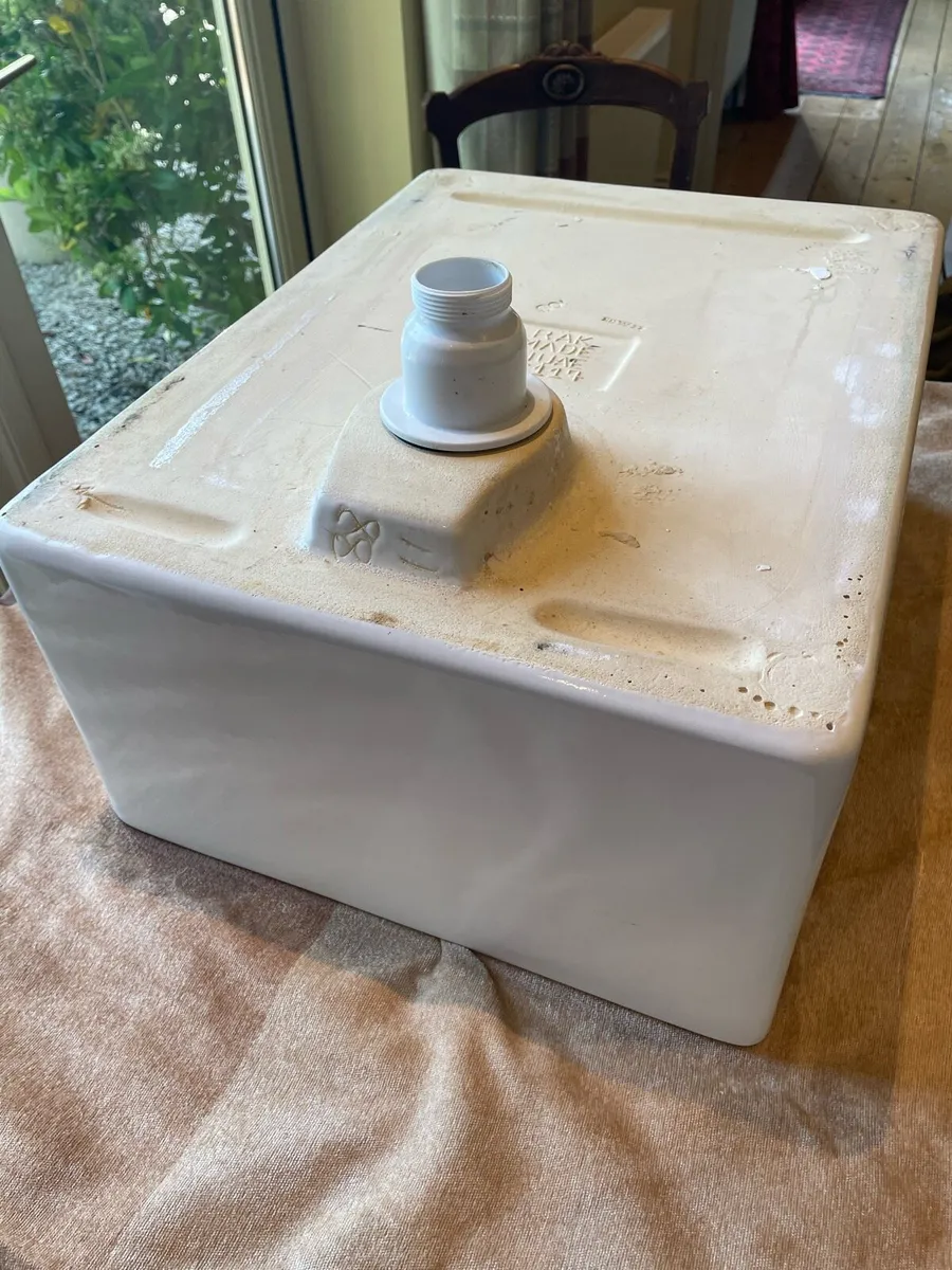 RAK Ceramics Fireclay Belfast Sink - unused - Image 4