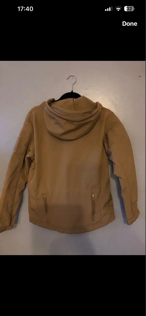 Mens Helly Henson jacket size S €15 - Image 2
