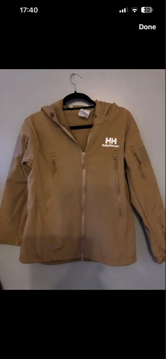 Mens Helly Henson jacket size S €15 - Image 1