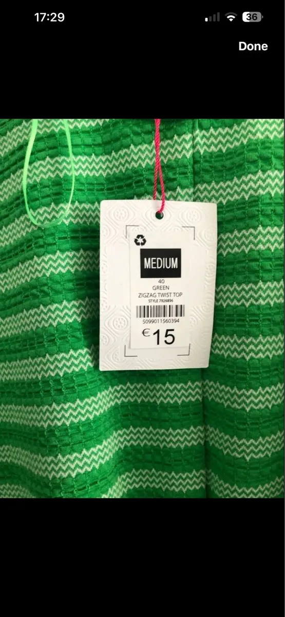 Ladies BNWT top size M €10 - Image 3