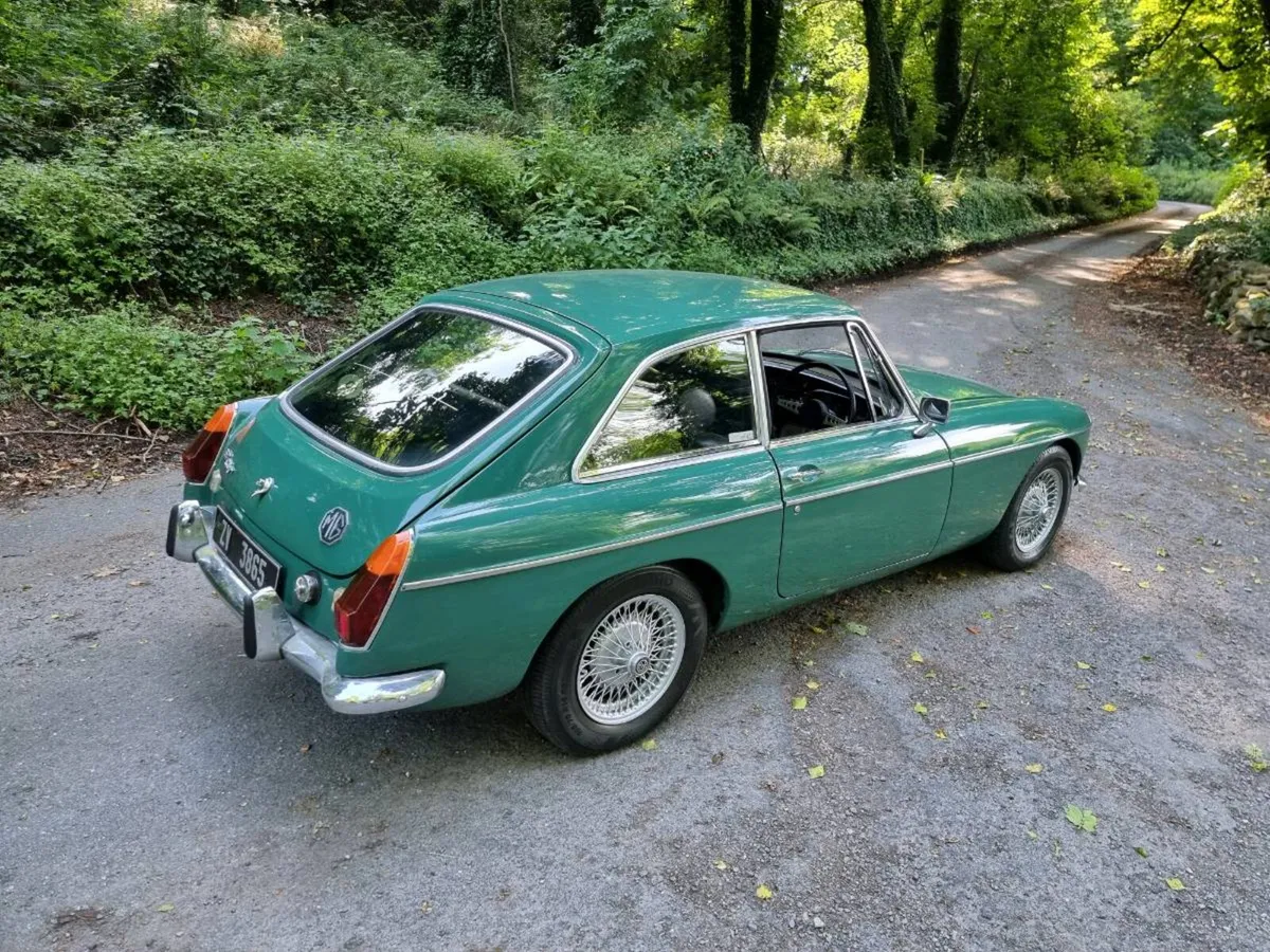 MG B GT auto. - Image 3