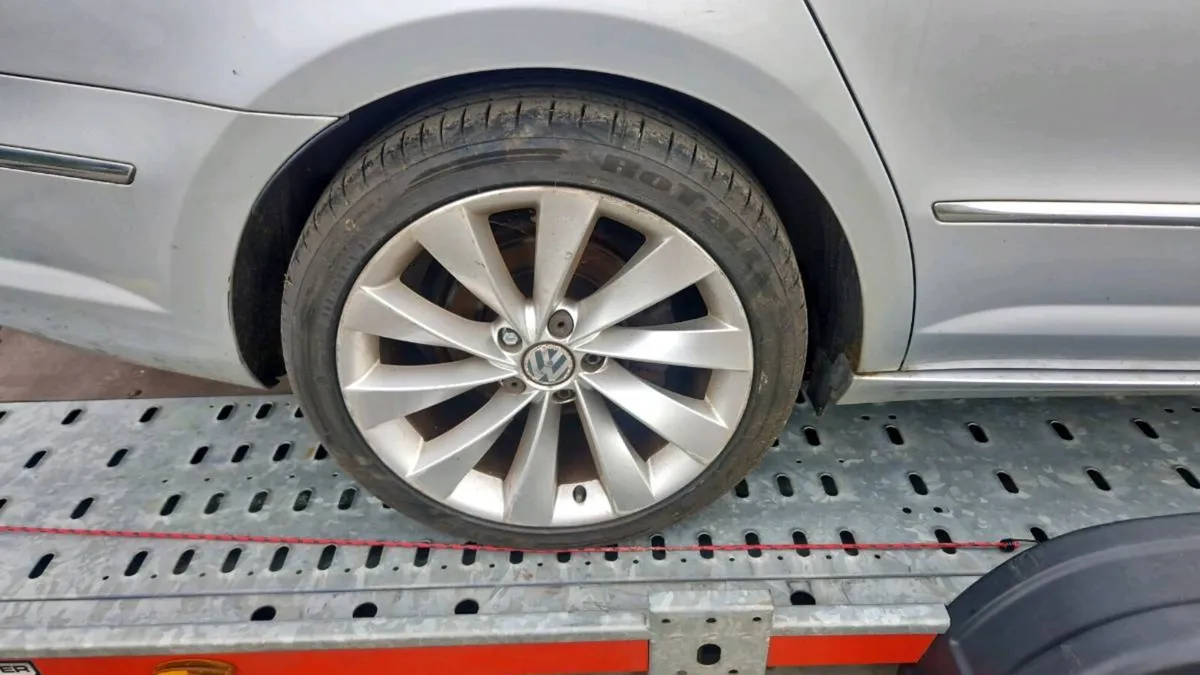 Volkswagen CC Breaking - Image 3