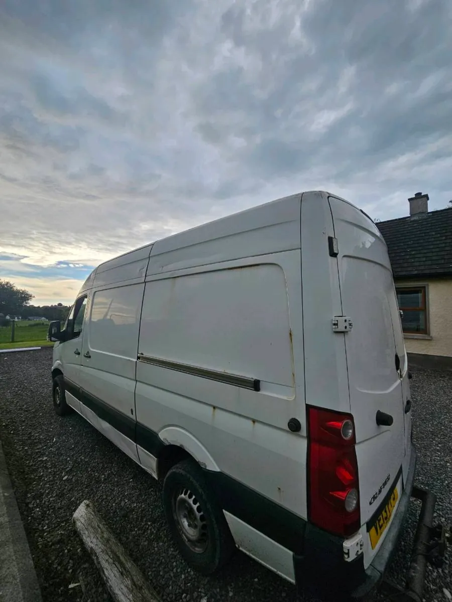Van - Image 3