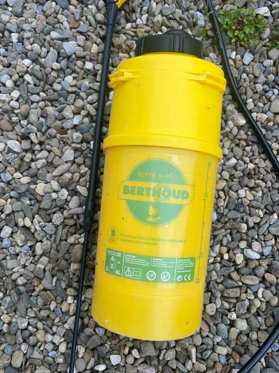 8 Elyte Berthoud compression sprayer - Image 3