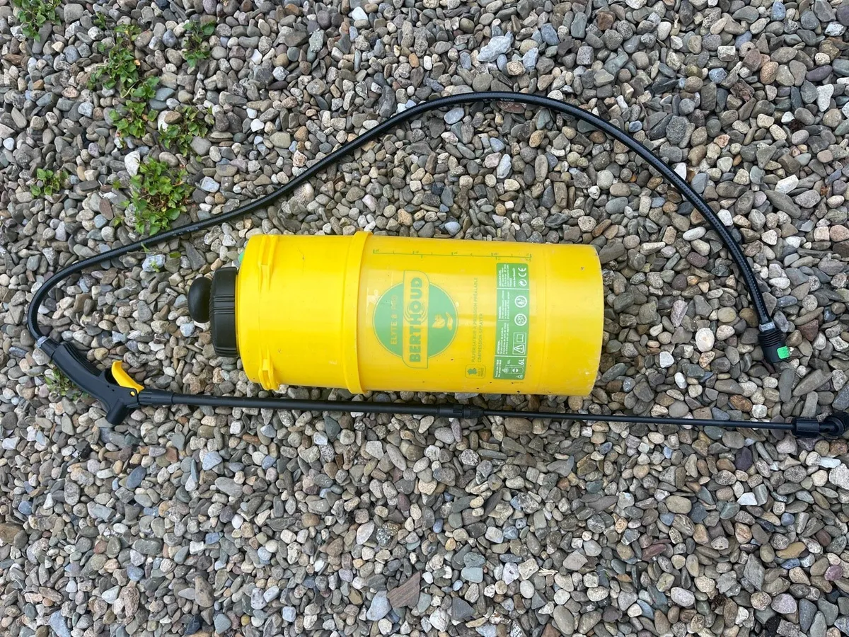 8 Elyte Berthoud compression sprayer - Image 2