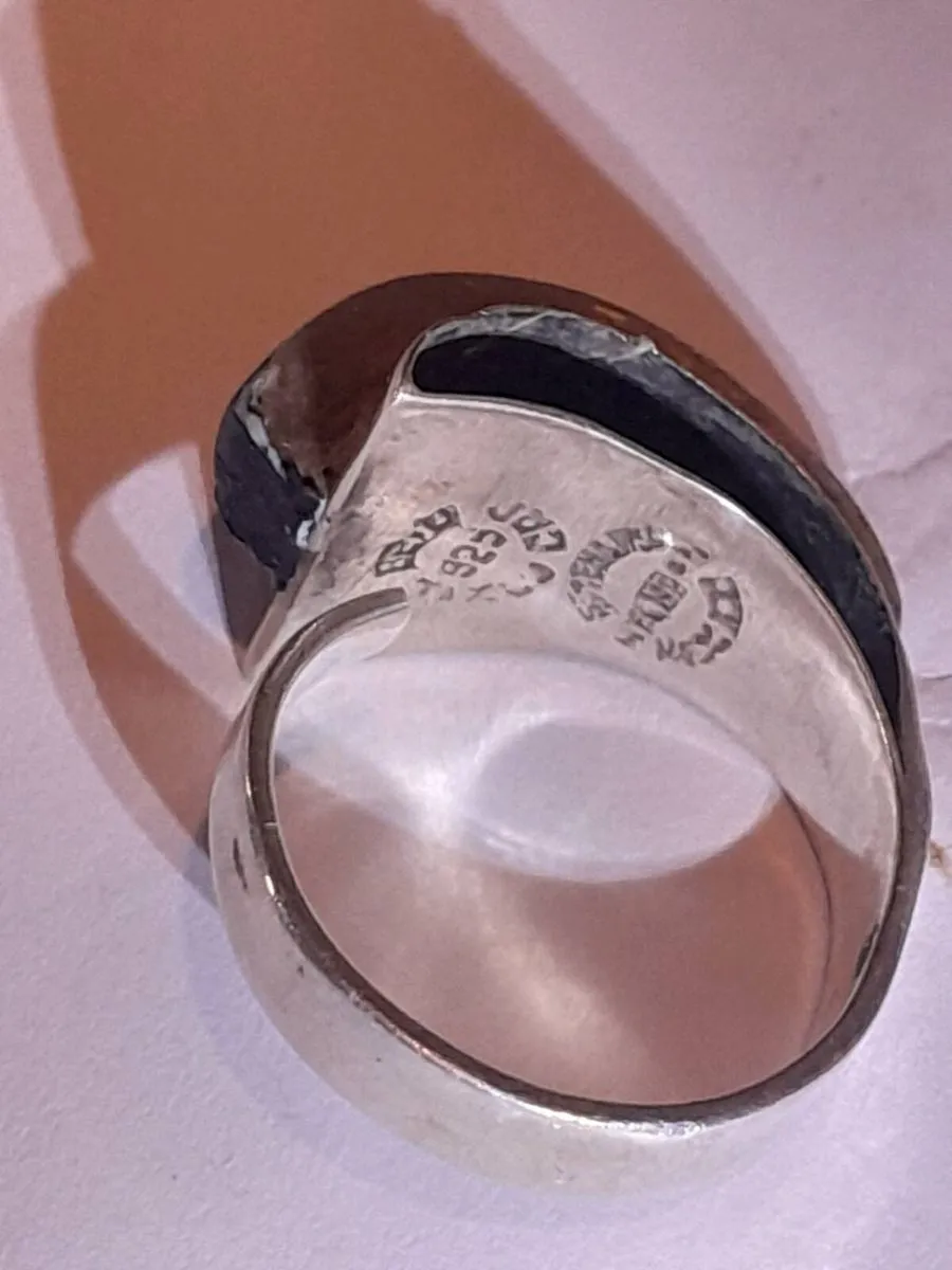 Heavy Navajo Sterling silver ring - Image 2