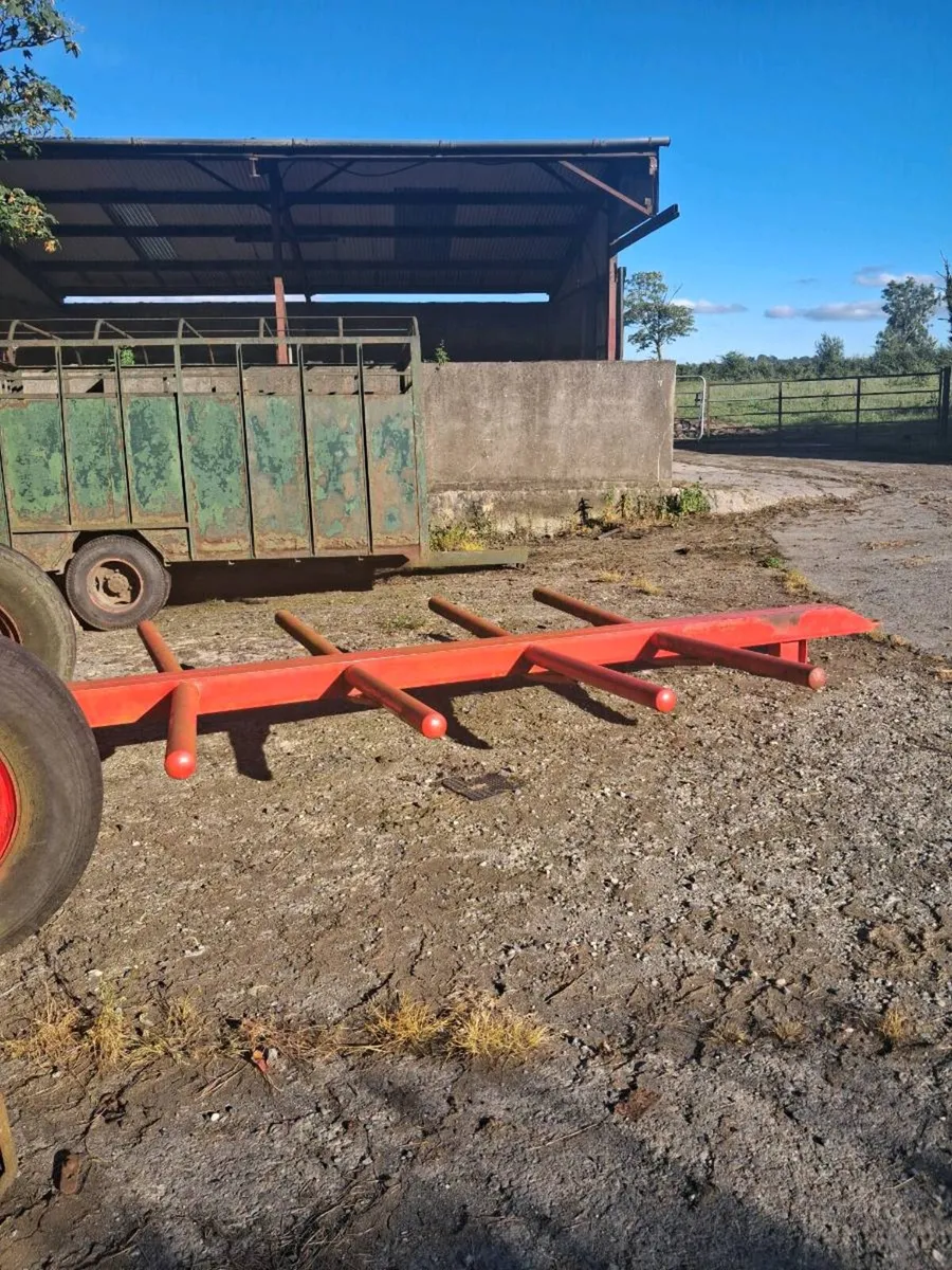 Bale trailer - Image 3