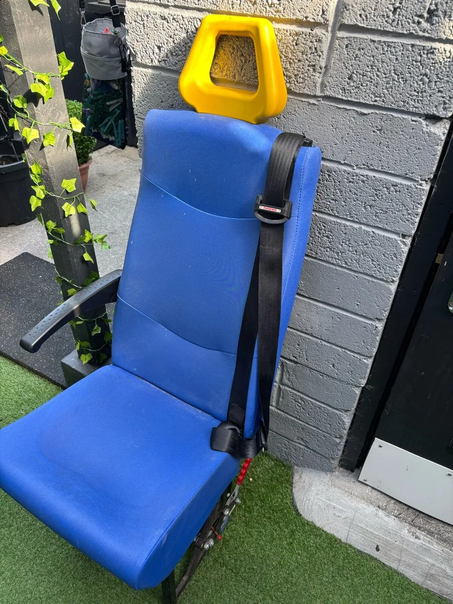 Camper van seat - Image 3