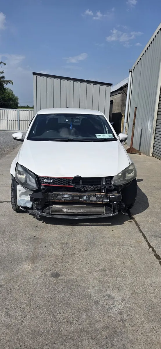 12 VW POLO GTI DSG - Image 3