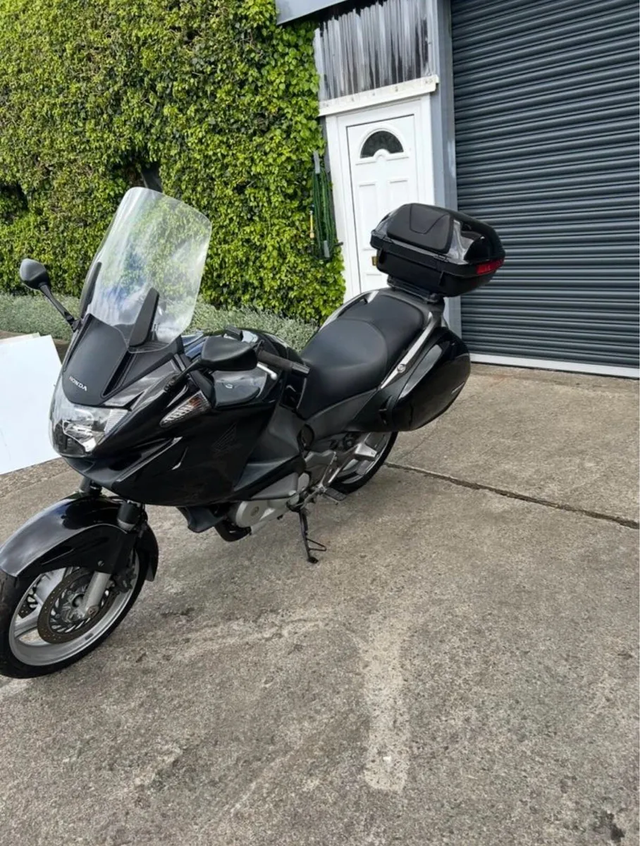 Motorbike - Image 3