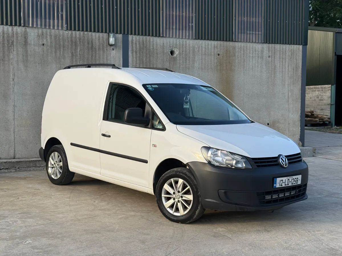 Volkswagen Caddy 2012 - Image 2