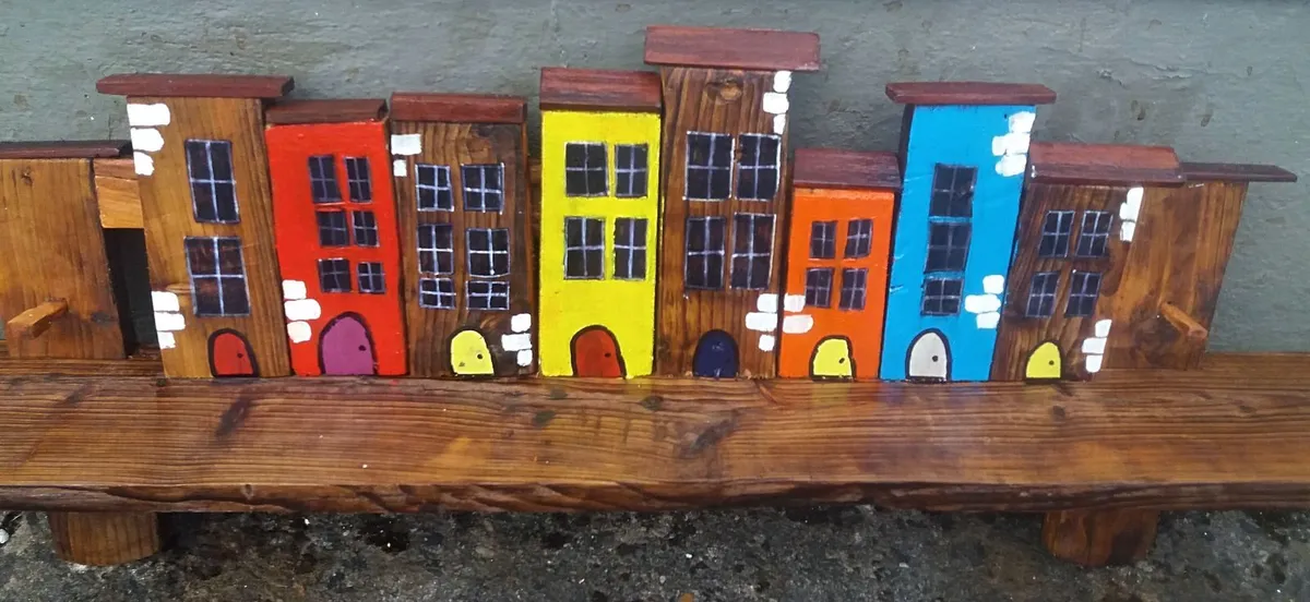 Rustic Quirkytown Floating Shelf / Display - Image 4