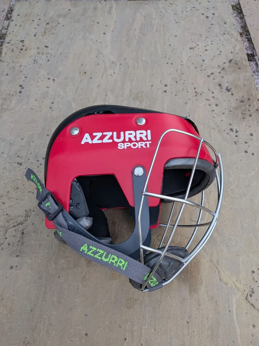 Hurling helmet kids XS - Image 1
