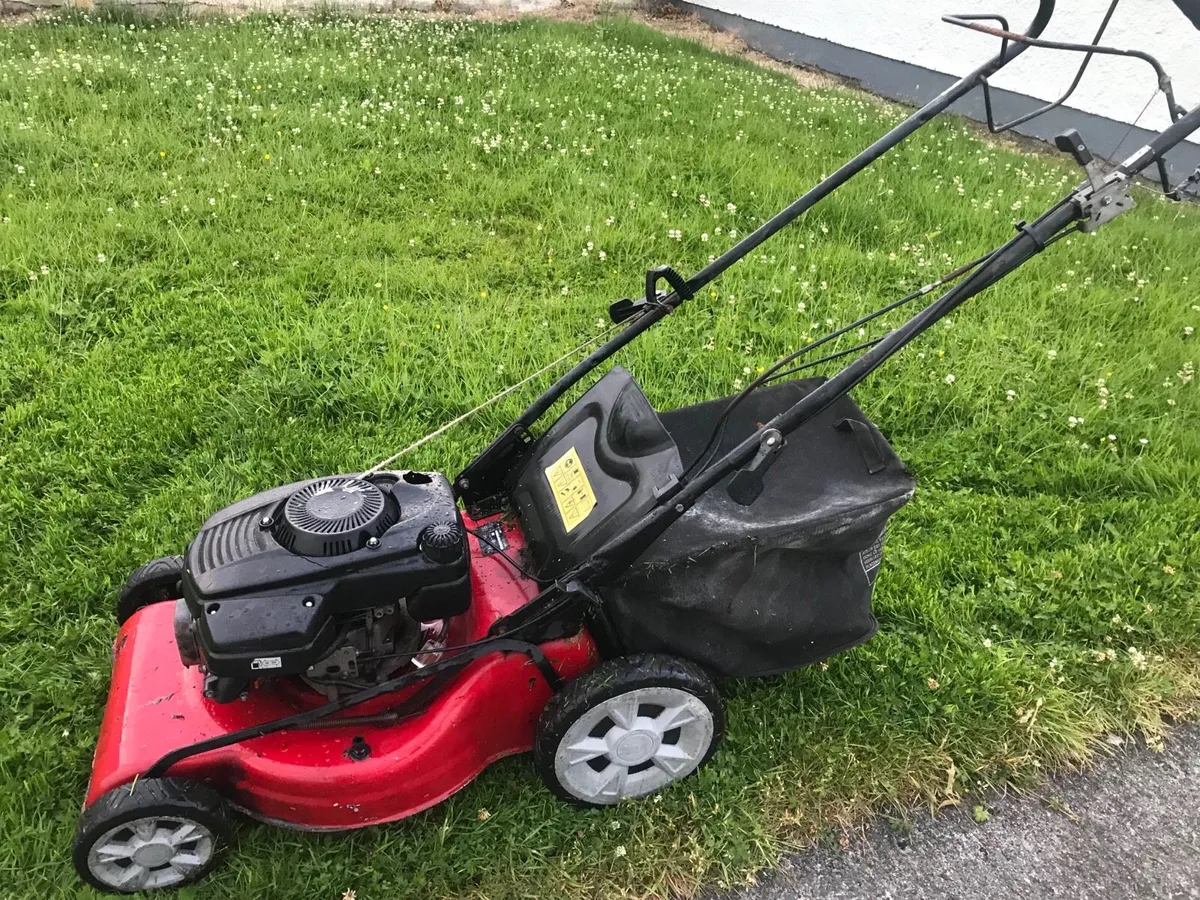 Self drive lawnmower for sale - Image 3