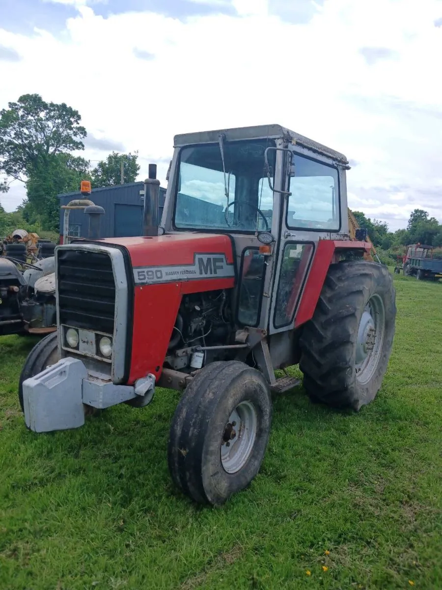 Massey ferguson 590 - Image 1