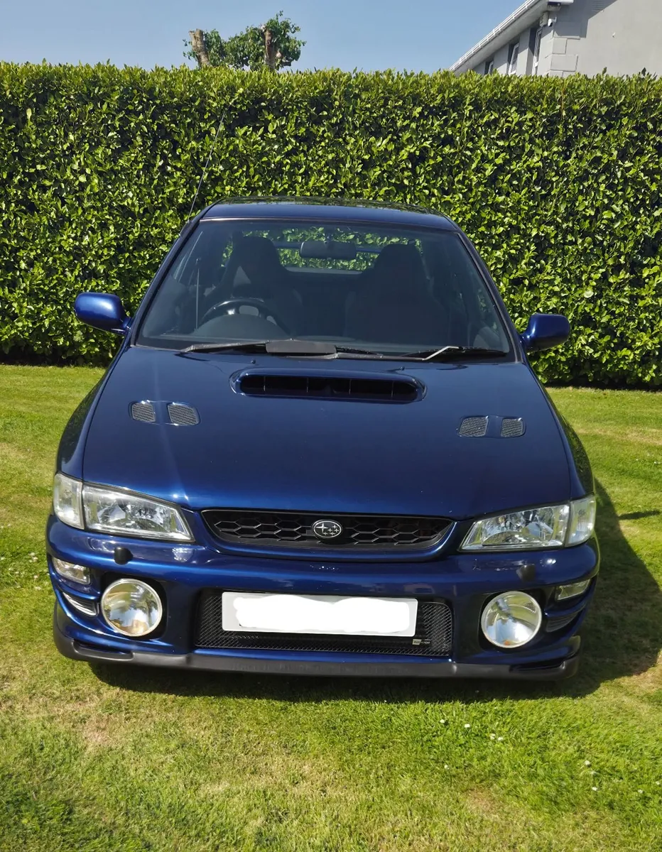 Subaru Impreza 2000 - Image 1