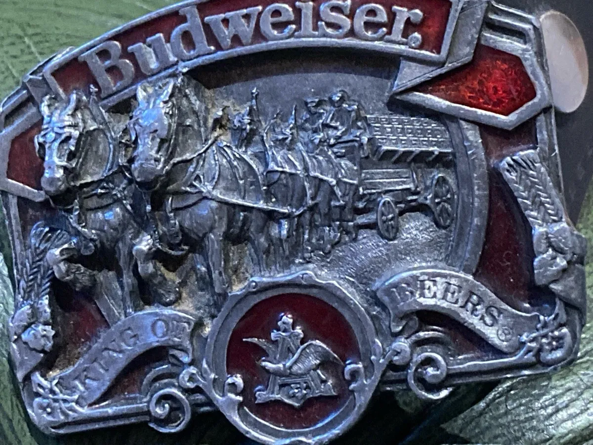 Vintage Budweiser belt buckle - Image 2