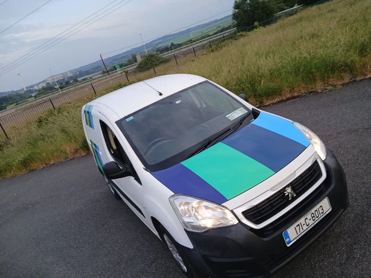 Peugeot Partner 3 seater new D.O.E/Tax - Image 2