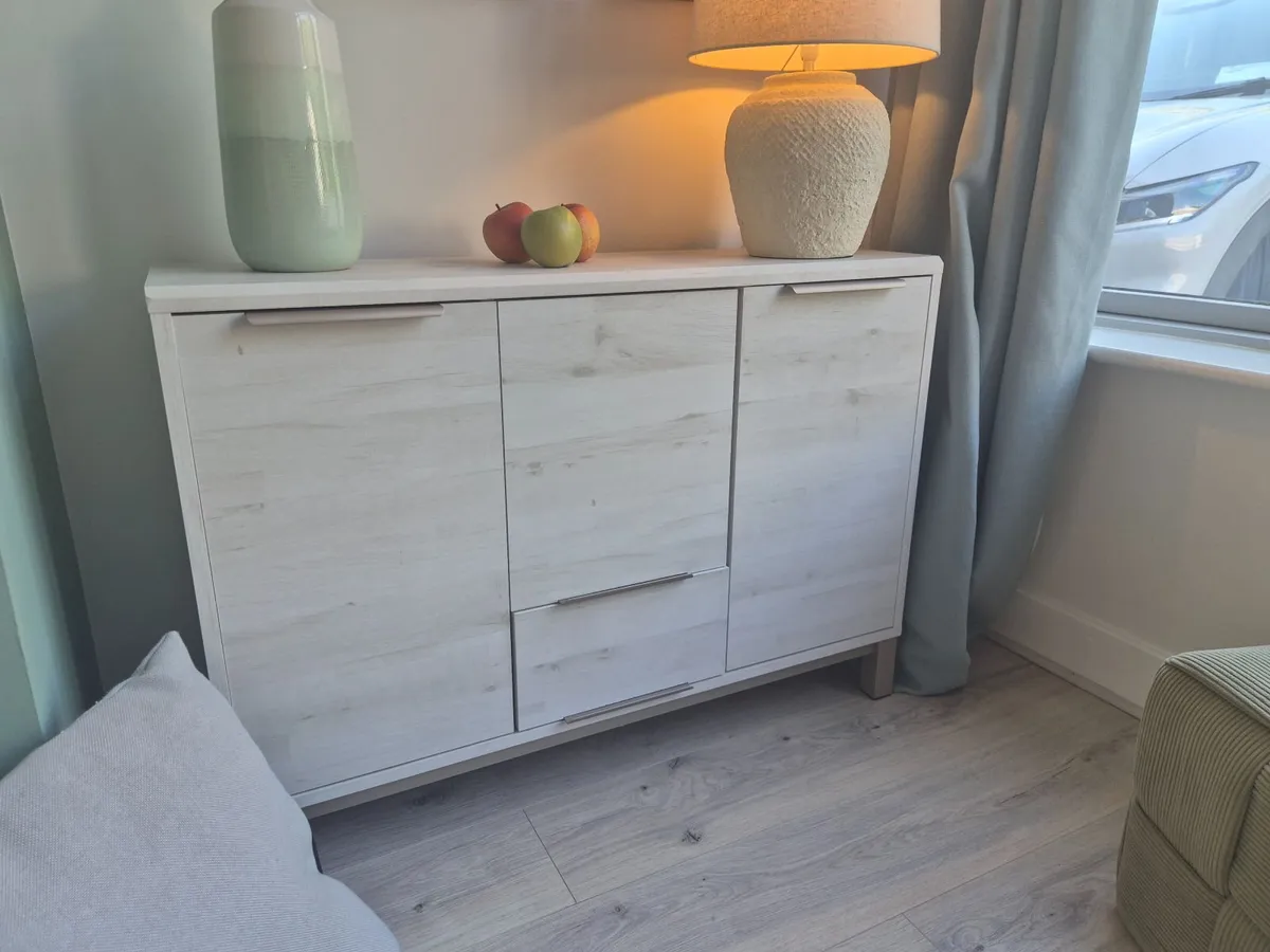 White Oak Effect Sideboard – €170 - Image 1