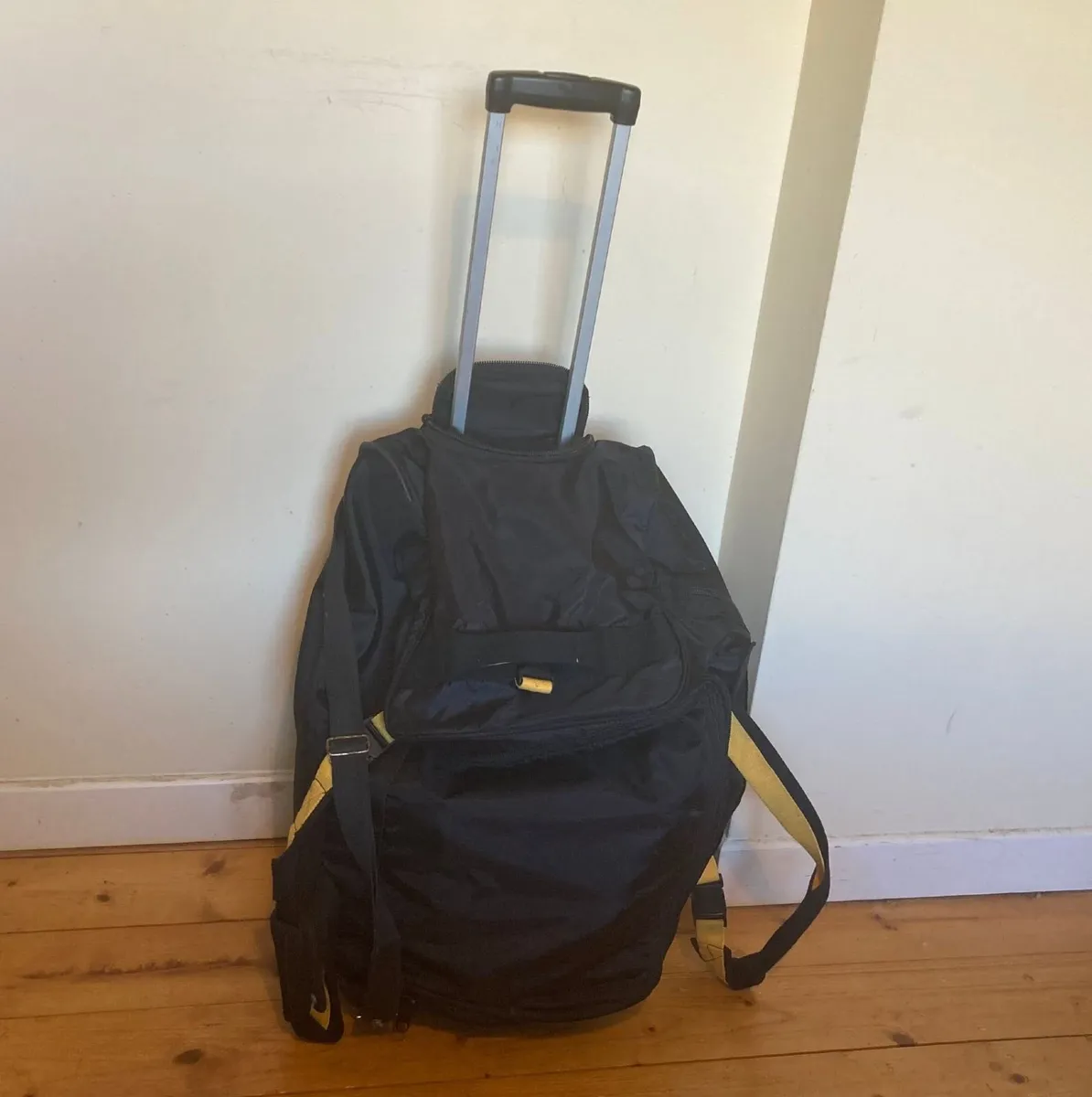 A.SAKS Travel Bag with Wheels – Large Duffel - Image 1