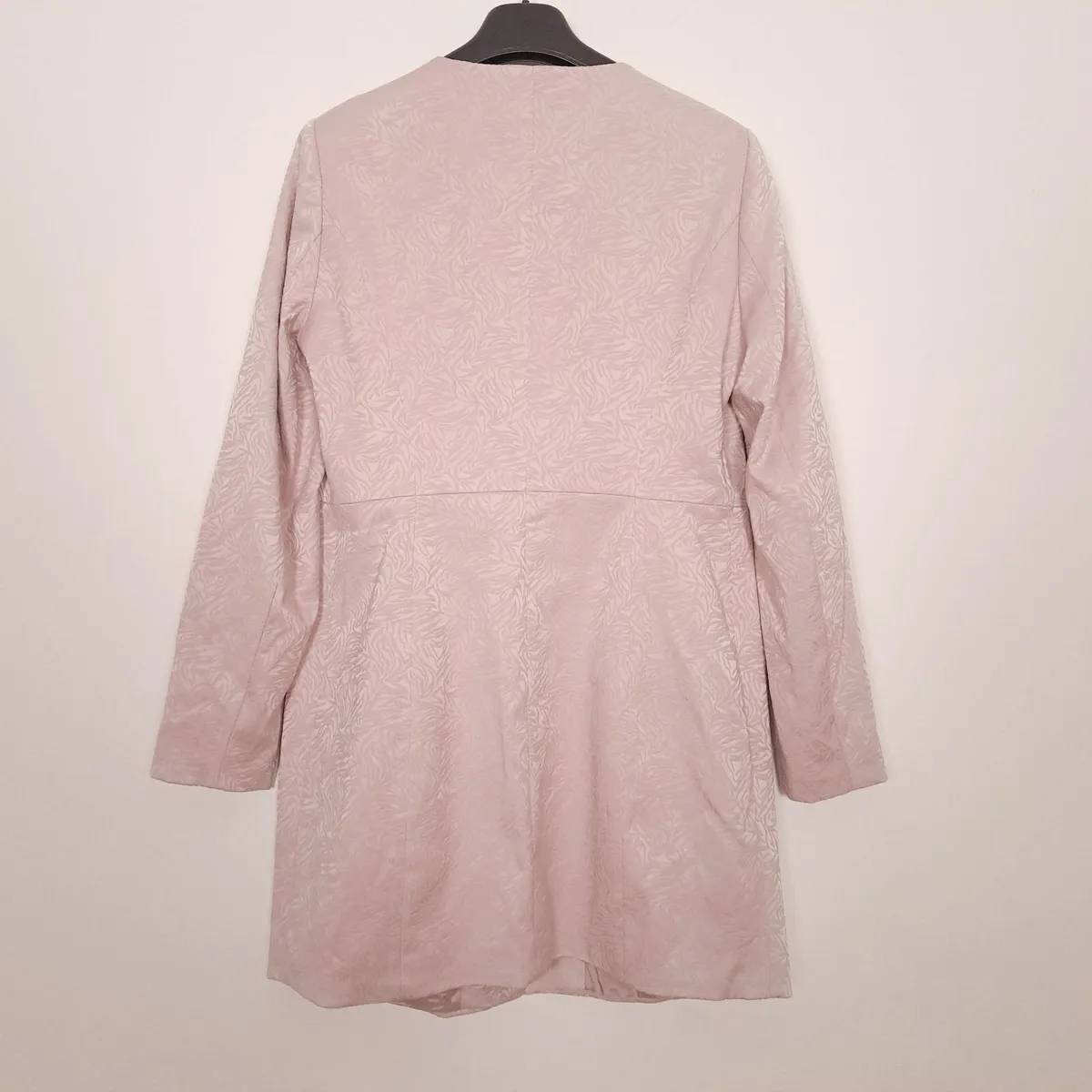 Edina Ronay Blush Pink Embossed Pattern Coat L/XL - Image 4