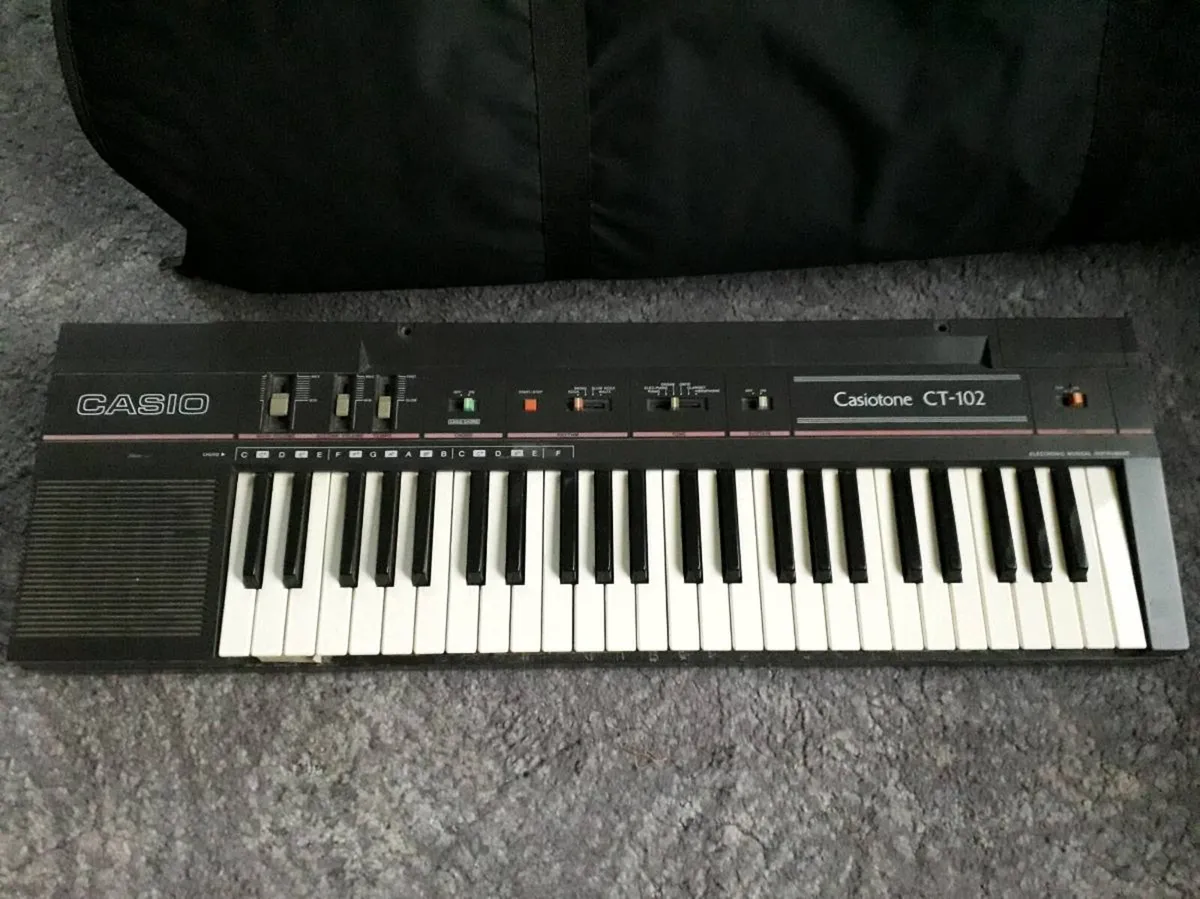 Casio Keyboard - Image 1