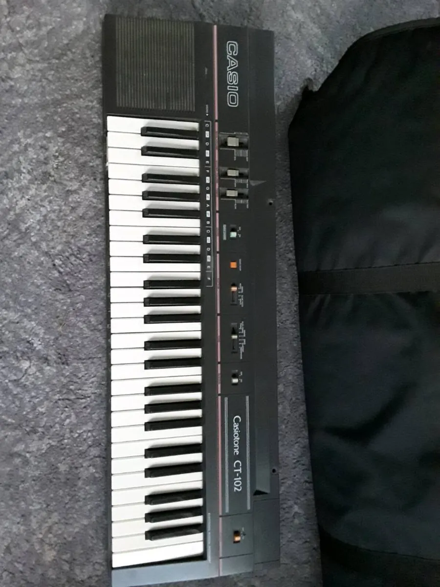Casio Keyboard - Image 2