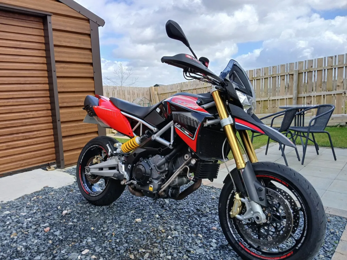 Aprilia Dorsoduro 1200 Special Edition - Image 2