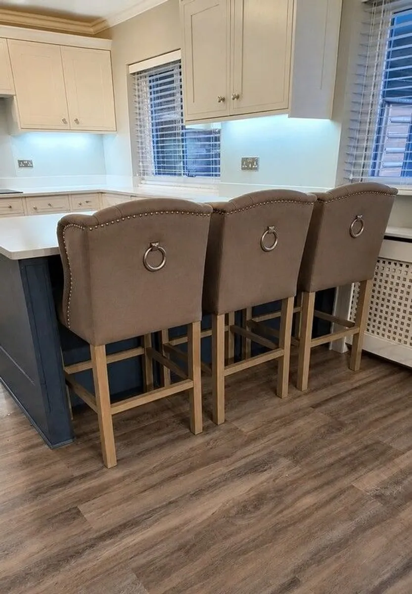counter stools - Image 1